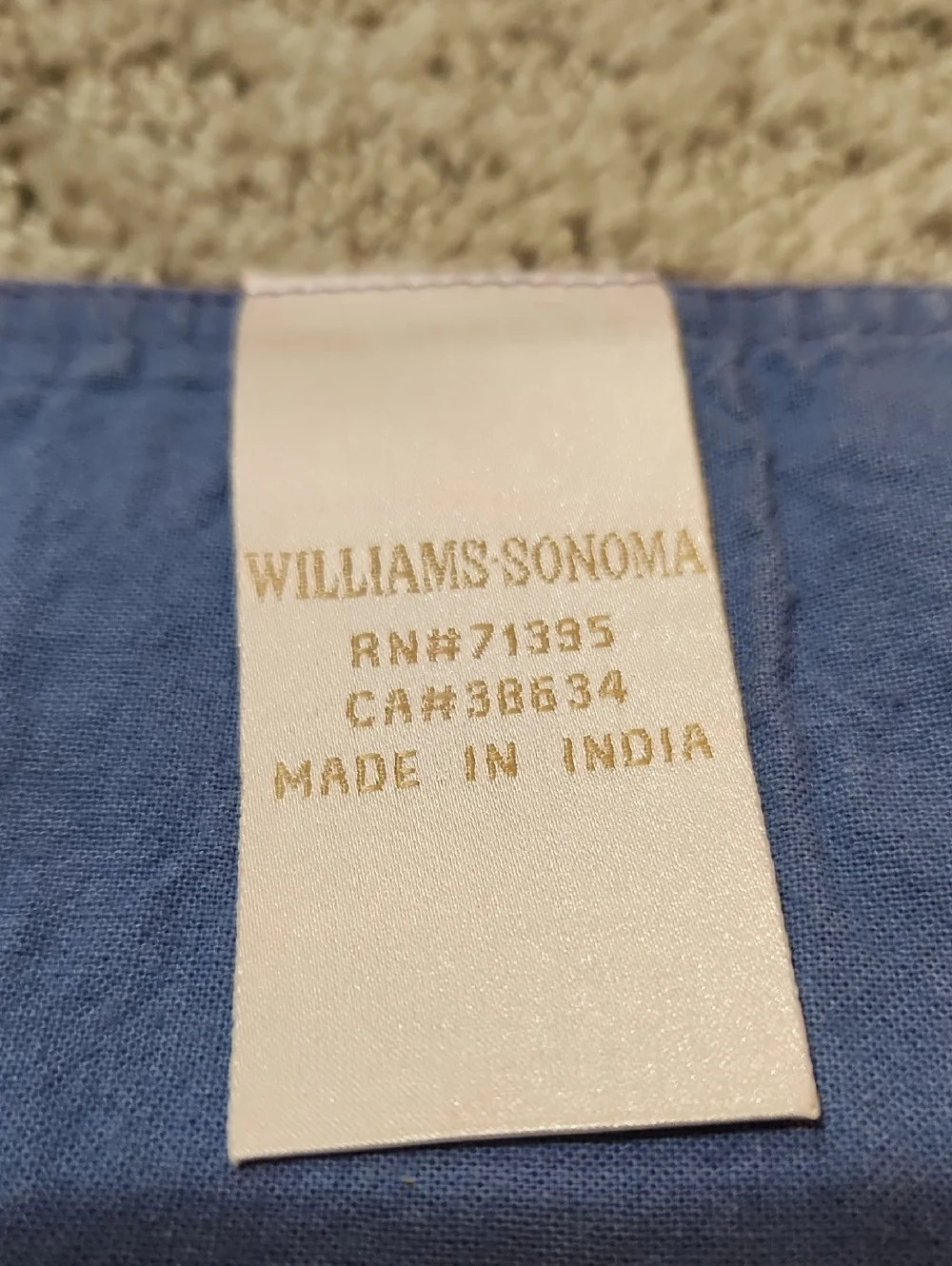 Williams Sonoma French Country Blue  Fabric Placemats Set Of Four Red & Yellow